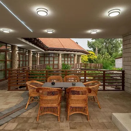 Bed & Breakfast Furmint Haz 3*